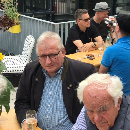 Größeres Bild ansehen